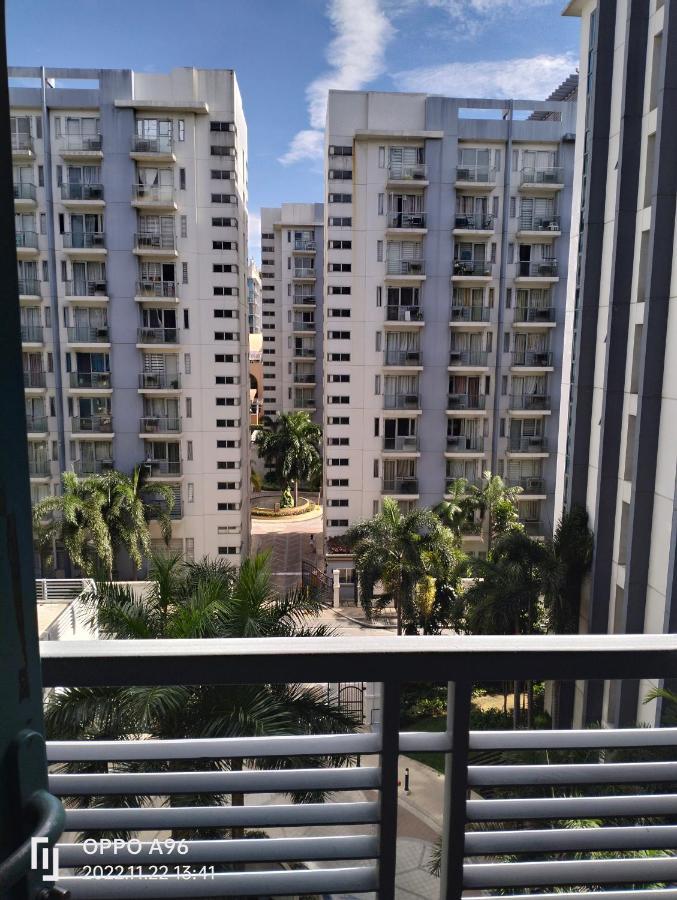 Pasay Condotel Near Resorts World & Airport Extérieur photo